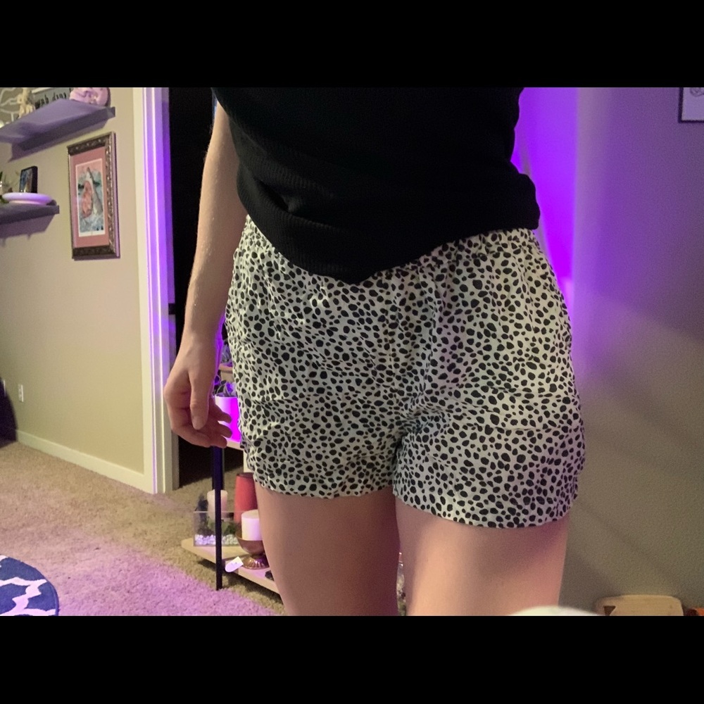 White and black Aerie shorts